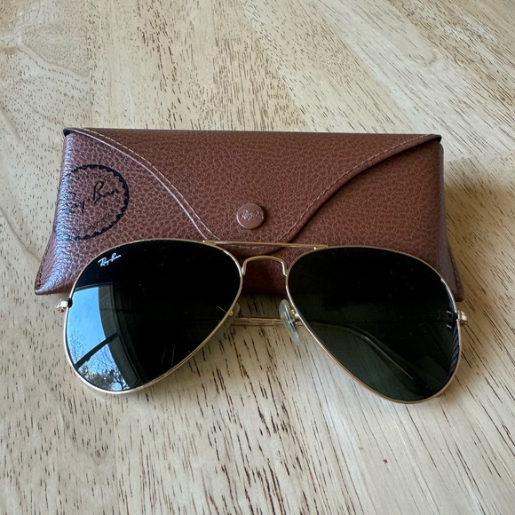 Ray-Ban Aviator Sunglasses - Picture 1 of 3